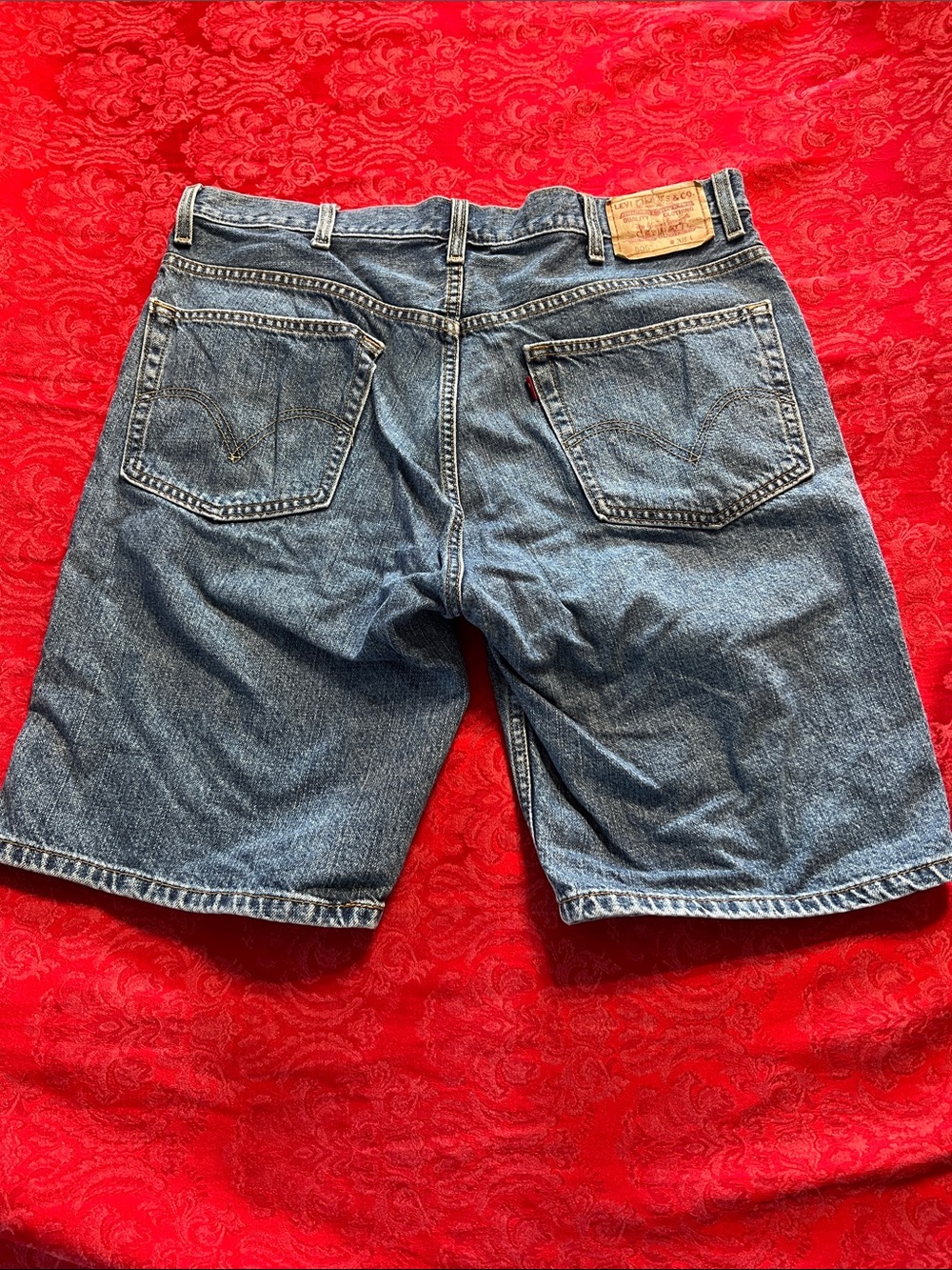 Levi’s 505 Men’s Denim Shorts Size 38 Blue Jean Shorts 10" Inseam